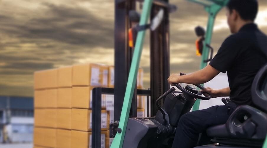 5 consejos para manejar una carretilla elevadora con total seguridad